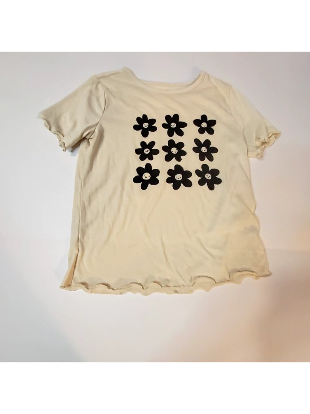 Cat & Jack L 10/12 Girls Beige T-Shirt With Black Smiley Flowers Print
